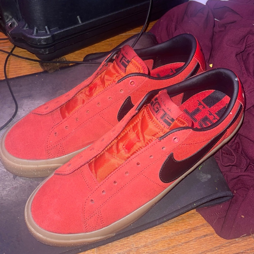 Nike sb without the shoestring